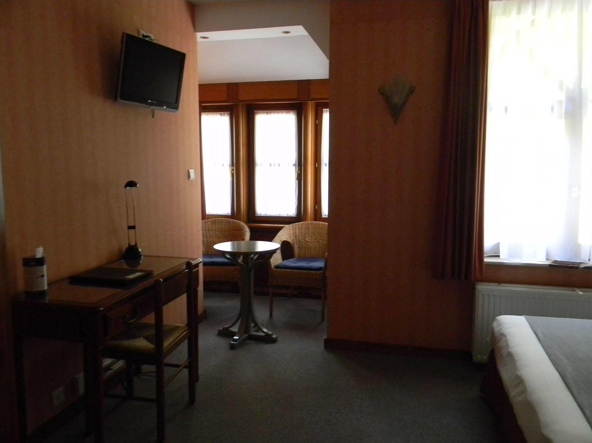 Hotel Du Roy Bouillon Dış mekan fotoğraf