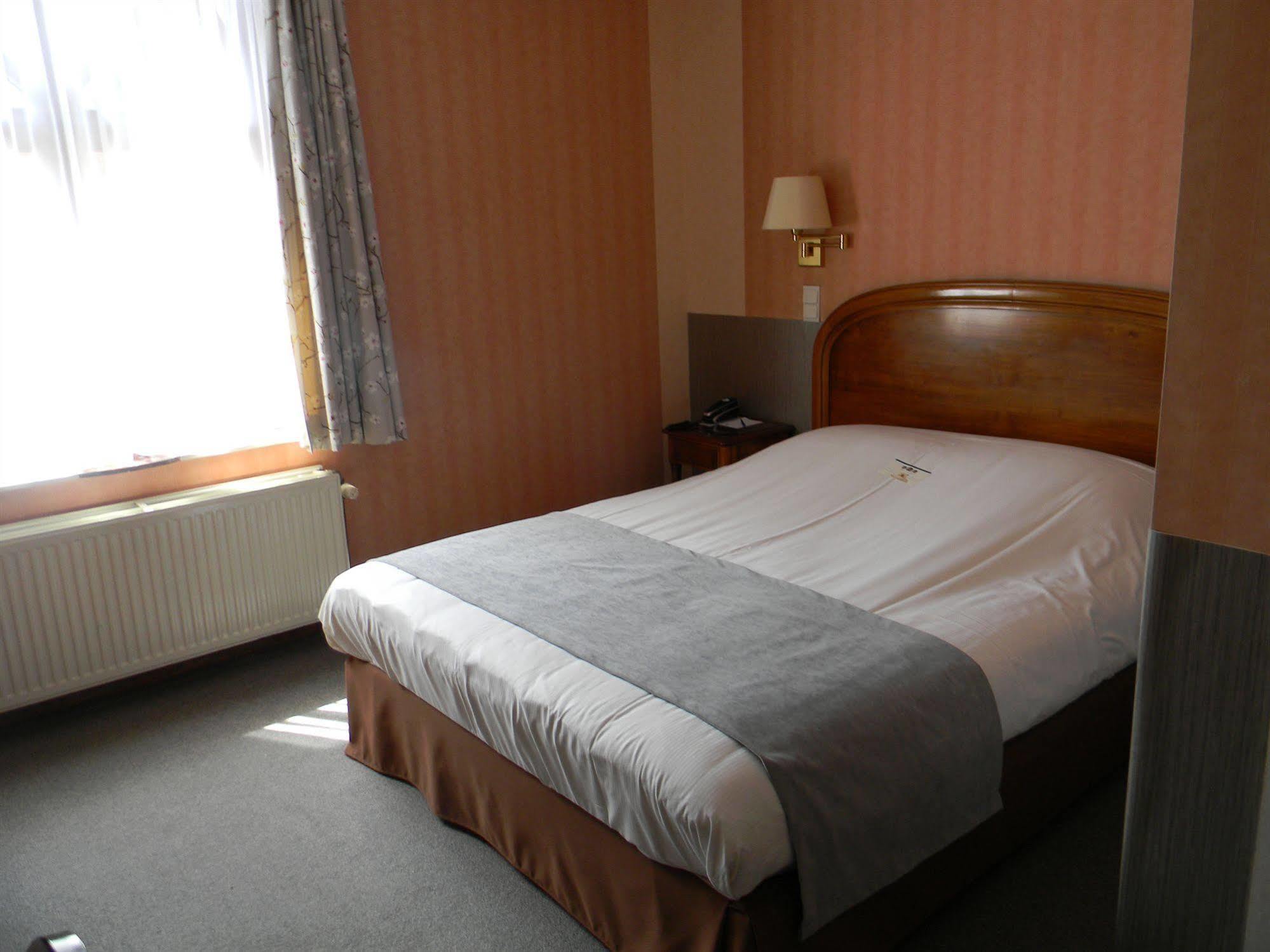 Hotel Du Roy Bouillon Dış mekan fotoğraf
